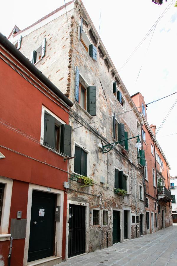Biennale Gallery Loft Venedig Exteriör bild
